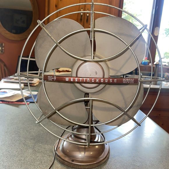 Westinghouse Other - Vintage Westinghouse Table Desk Fan Y4692 Two Speed Oscillating Fan RARE